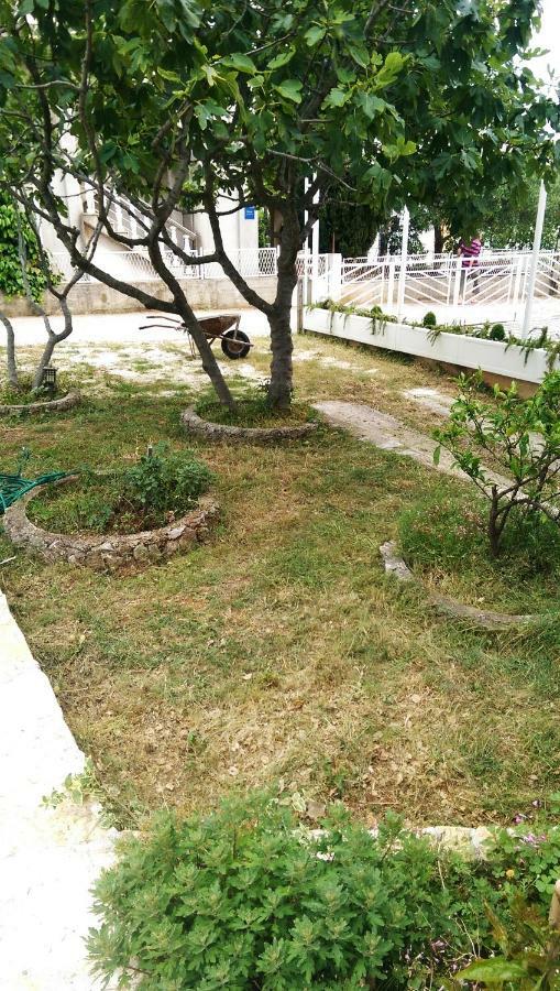 Apartments Delibasic Рогозниця Екстер'єр фото
