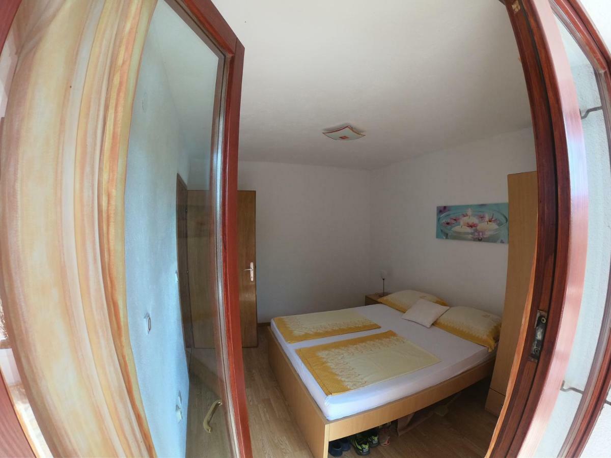Apartments Delibasic Рогозниця Екстер'єр фото