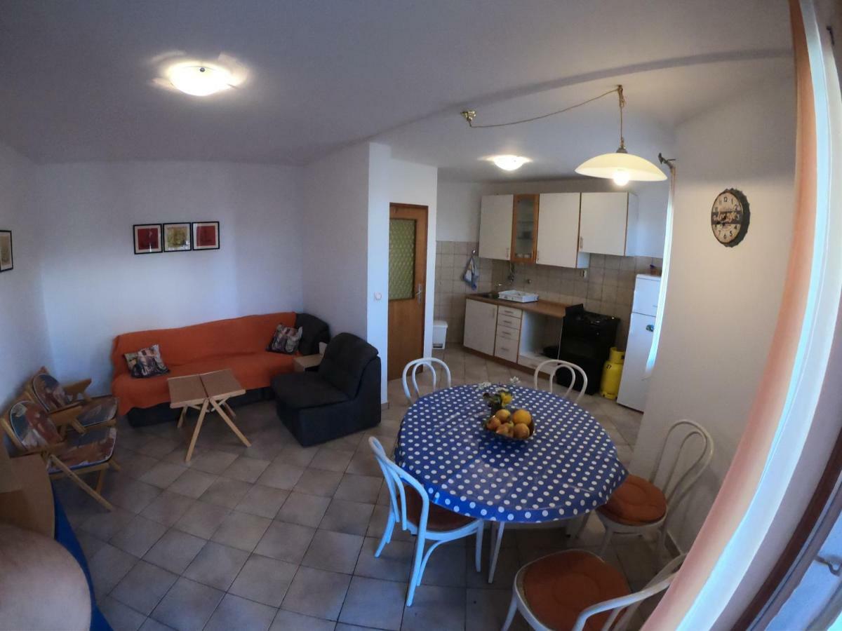 Apartments Delibasic Рогозниця Екстер'єр фото