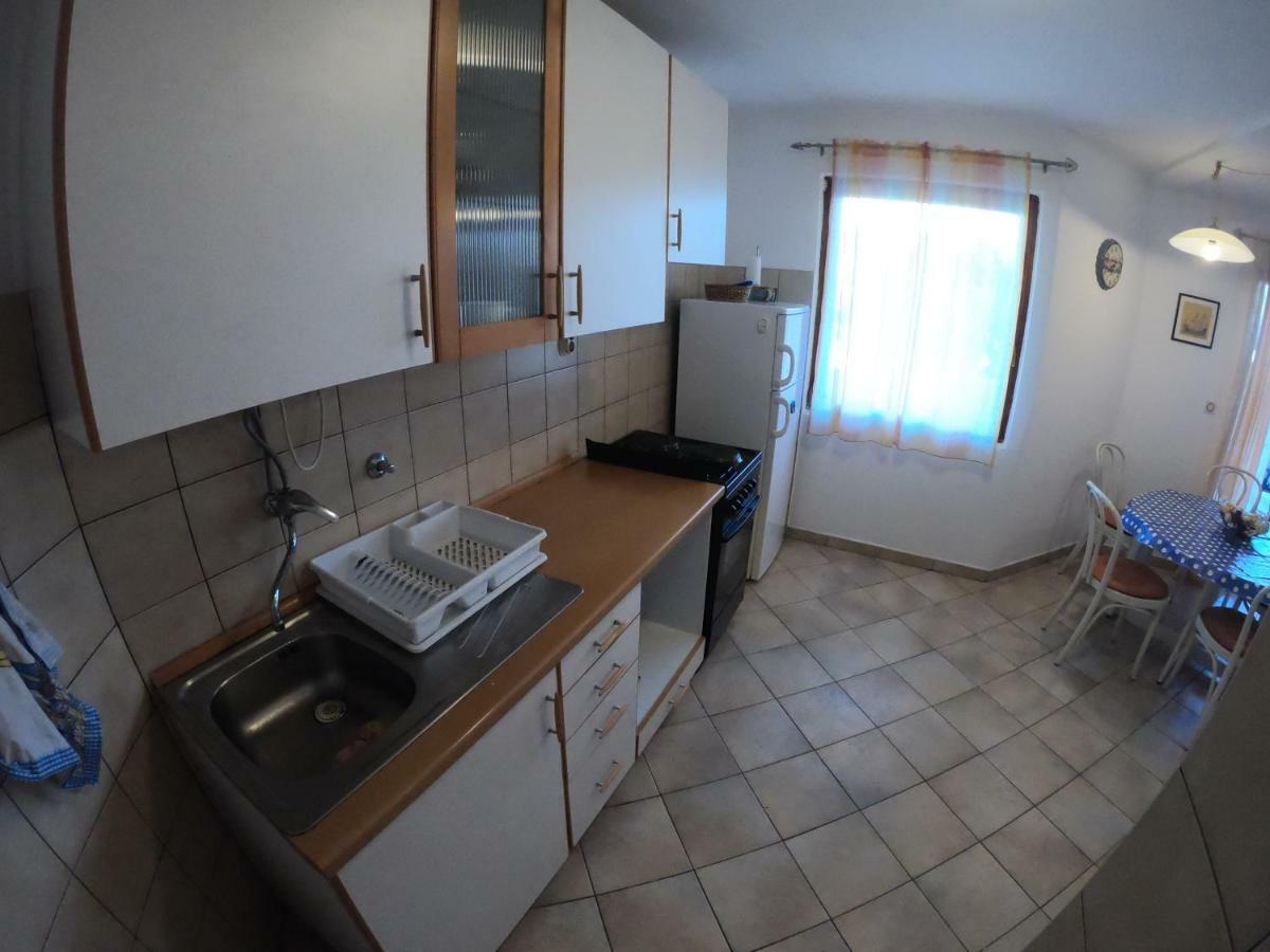 Apartments Delibasic Рогозниця Екстер'єр фото