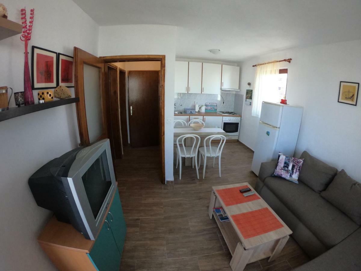 Apartments Delibasic Рогозниця Екстер'єр фото